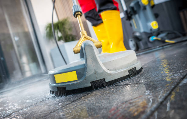 Lakes East, CT Pressure Washing Pros