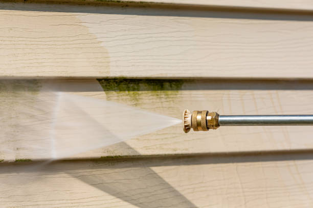 Best Residential Pressure Washing Services  in Lakes East, CT